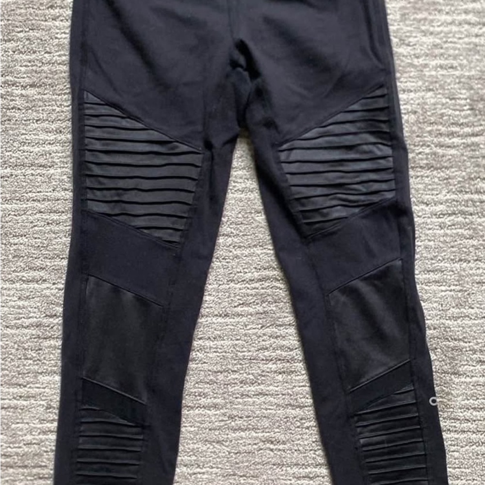 ALO Yoga Black Ribbed Moto-Style Leggings